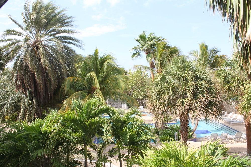 Floris Suite Hotel - Spa & Beach Club - Adults Only Piscadera Bay Exterior foto